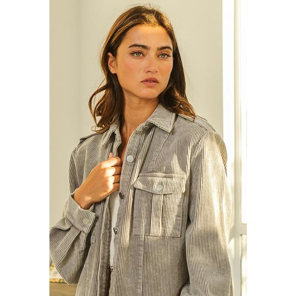 BiBi Button Up Long Sleeves Chest Pockets Relaxed Fit Corduroy Shacket | Grey - Picture 7 of 9